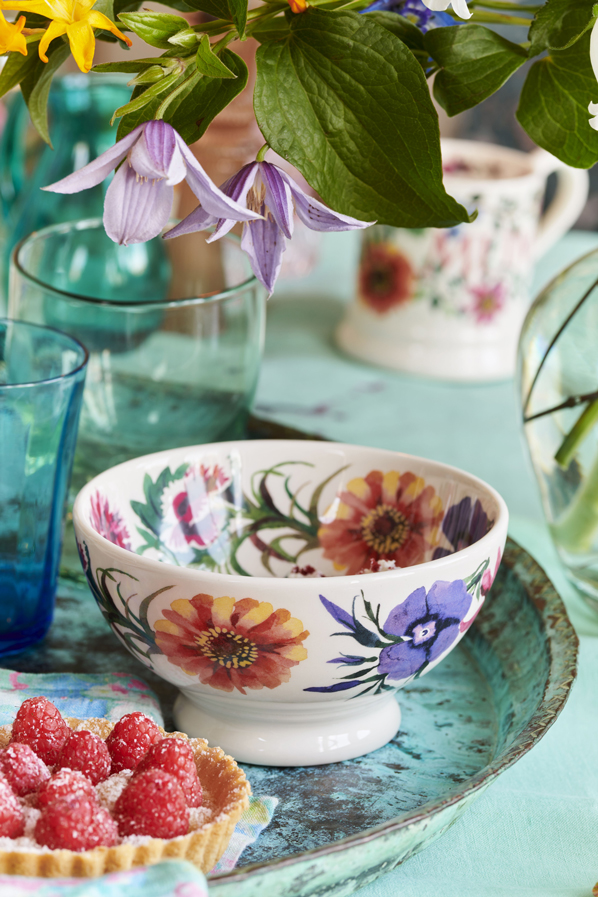 McCarthy Holden Summer Blooms