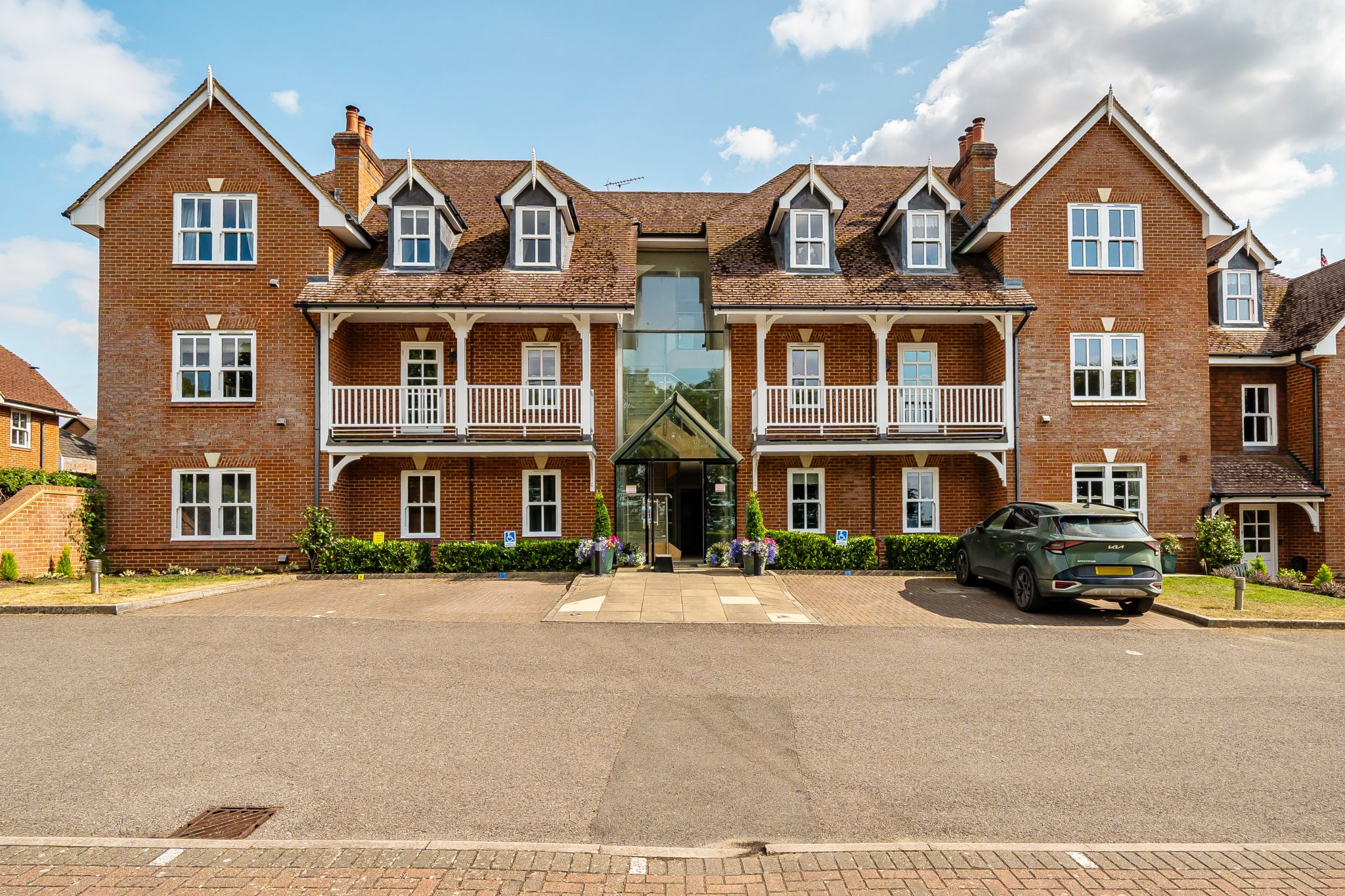 Photo of Regal Heights Western Lane, Odiham, Hook
