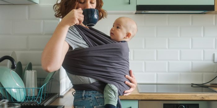 INTERIORS-GREEN-KITCHEN-APRIL26AdobeStock_439745789